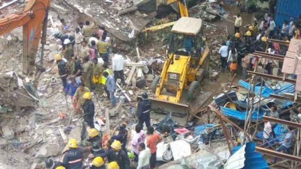 अभी-अभी: मुंबई में हुआ हादसा चार मंजिली इमारत गिरी, 12 की मौत, 30-35 लोग मलबे में फंसे
