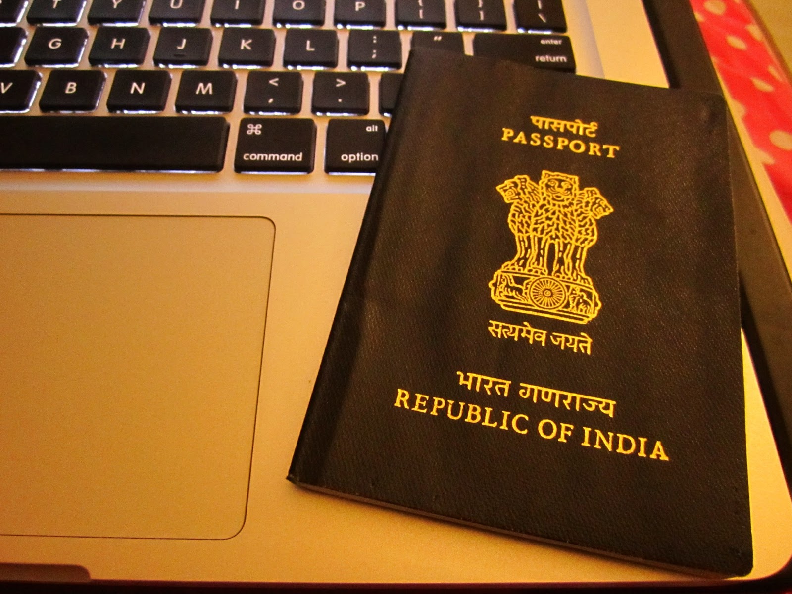 अभी-अभी: पासपोर्ट बनवाने वालों के लिए बड़ी खुशखबरी, वेरिफिकेशन के लिए अब...