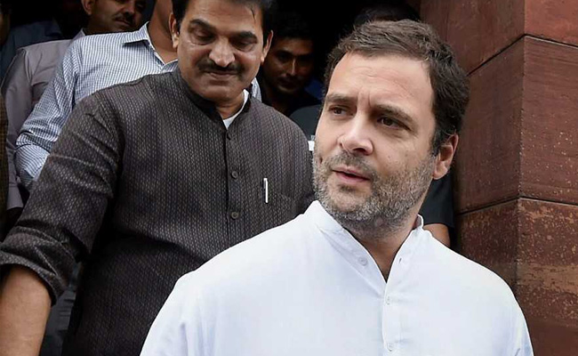 महागठबंधन से अलग हो सकती है कांग्रेस, राहुल से 19 विधायकों ने की मुलाकात