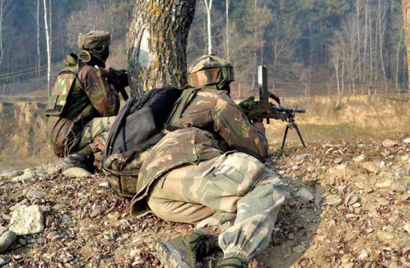 जम्मू-कश्मीर के हंदवाड़ा में सुरक्षा बलों ने मार गिराया एक आतंकी