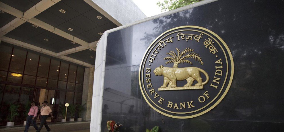 अभी-अभी: RBI ने सीनियर सिटीजंस-दिव्यांगों को दी बड़ी खुशखबरी, अब घर बैठे मिलेगी बैंकिंग की ये सुविधा