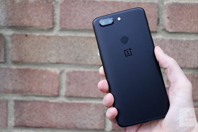 महज 5 मिनट चली ONEPLUS5T की सेल