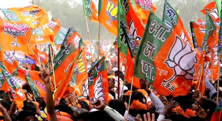 BJP पार्षद ने कहा- 'नीच' कहने पर मणिशंकर सस्पेंड तो प्रियंका पर कार्रवाई क्यों नहीं 