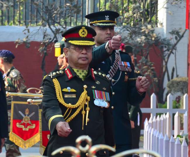 आतंकवाद का खात्मा दोनों सेनाओं की प्राथमिकता: बांग्लादेश के सेना प्रमुख जनरल