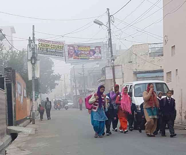 पहाड़ों में सुबह-शाम पाला और दिन में धूप, मैदानों में कोहरा