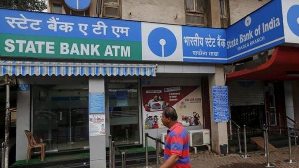 SBI ने 9000 से ज्यादा पदों के लिए मंगाए आवेदन, इस तरह करें एप्लाई