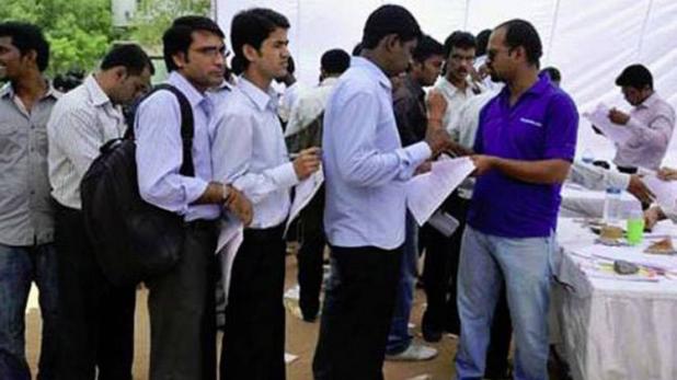 बजट 2018: रोजगार के मुद्दे पर मोदी सरकार कर सकती है ये बड़ा ऐलान...