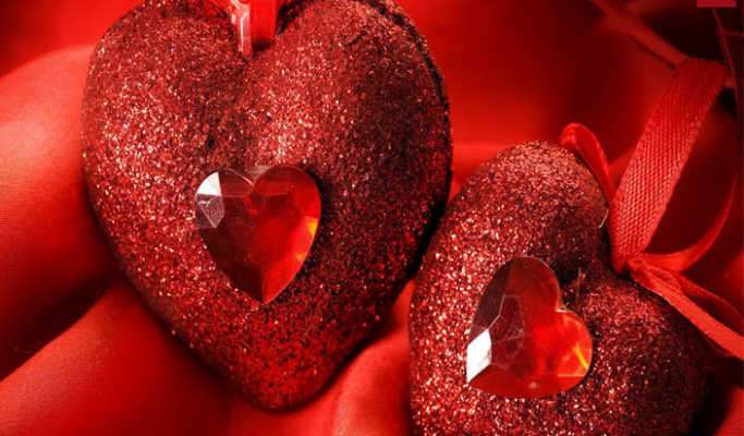 Valentine's Day 2018: इन वजहों से सभी को सेलिब्रेट करना चाहिए यह दिन