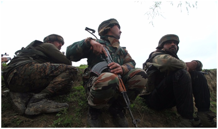 कश्मीर में नियंत्रण रेखा पर घुसपैठ की कोशिश सेना ने की नाकाम