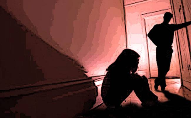 लुध‍ियाना: पुल‍िस स्‍टेशन में मह‍िला का यौन शोषण आरोप कमिश्नर से सिकायत 