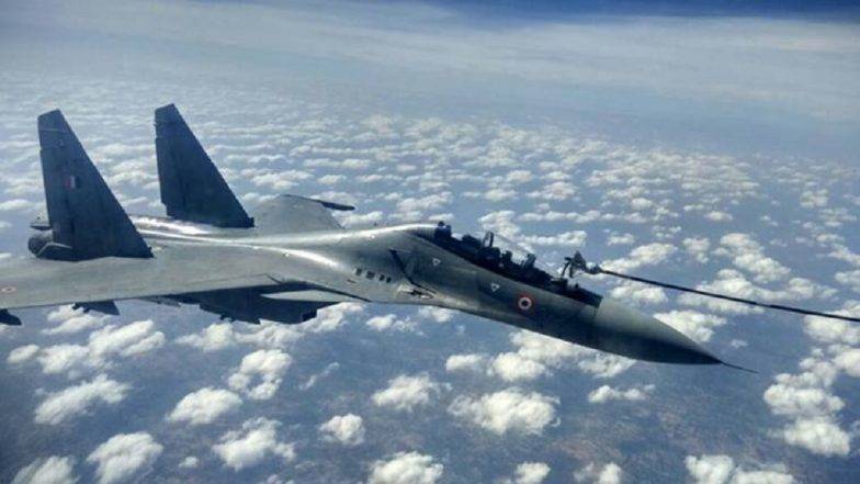 भारतीय सीमा पर पाकिस्‍तान की ओर से लड़ाकू विमान और ड्रोन भेजे , भारत के सुखोई विमानों ने खदेड़ा