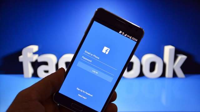 भारत में फेसबुक यूजर्स की संख्या सबसे ज्यादा, अमेरिका को छोड़ा पीछे