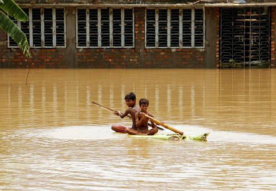 शहर-शहर बारिश का कहर, कहीं फटा बादल, तो कहीं हुआ भूस्खलन