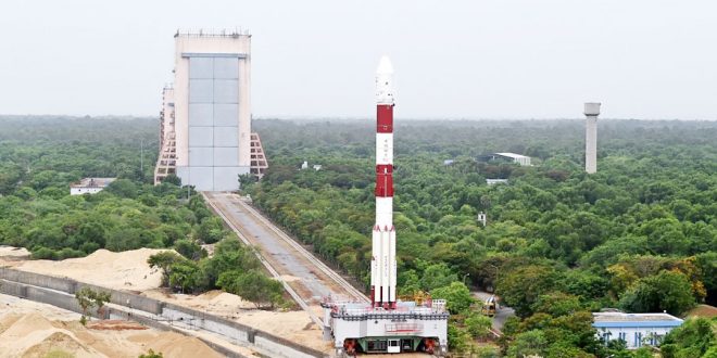 अंतरिक्ष में एक और नगीना जोड़ने को तैयार ISRO, IRNSS उपग्रह की लांचिंग...