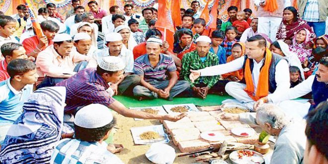 अभी-अभी: ईद पर मुसलमानों ने लगाया जय श्री राम का नारा, बोले- हक से अयोध्या आओ और...