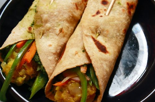 Vegetable paratha roll