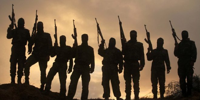 J&K: आतंकियों ने बदली घुसपैठ की रणनीति, अब अकेले-अकेले घुसपैठ की फिराक में...