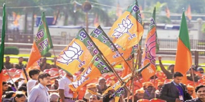 गुजरात चुनाव को लेकर BJP ने जारी की 4th लिस्ट, पहले चरण के नामांकन का आज आखिरी दिन