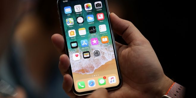 iPhone X से भरा ट्रक चोरी, गाड़ी में थे 300 से ज्यादा फोन