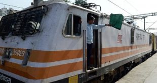 बड़ी खबर: रेलवे कर्मचारियों को सैलरी पाने के लिए पहले करना होगा ये कम...