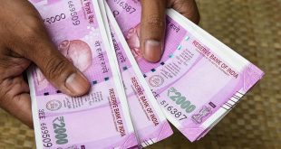 #बड़ी खबर: बैंकों को अब 2000 रुपए के नोट नहीं भेजेगा RBI, मार्केट में आएंगे केवल ये वाले नोट