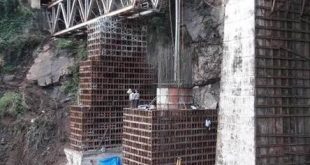 रेलवे का कारनामा, मात्र 58 दिन में पहाड़ पर बनाया टूटा पुल...