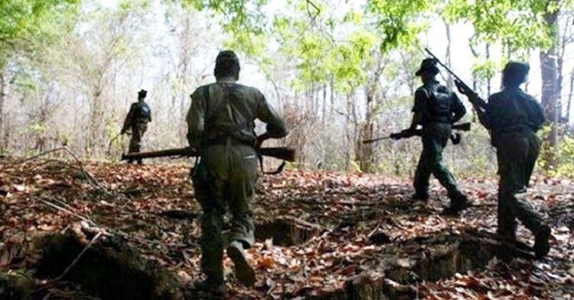 जमुई में दहशत की सुबह: नक्‍सलियों ने दो का गला रेता, बैंक व व्‍यवसायी से 14 लाख लूटे