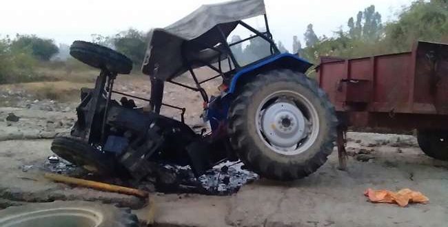 हरिद्वार में ट्रैक्‍टर ट्राली पलटी, दो लोगों की मौत