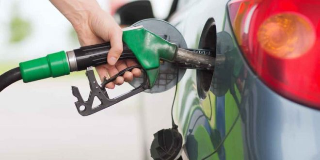 महंगे कच्चे तेल से पेट्रोल-डीजल की कीमतें बढ़ीं