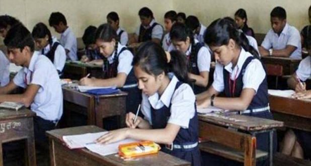 CBSE Board: परीक्षा के बीच नहीं मिलेगा तैयारी का मौका, ऐसे करें पढ़ाई...