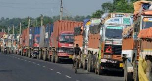 GST लागू होने के बाद ज्यादा दूरी नाप रहे ट्रक, चुंगी खत्म होने से बढ़ी ट्रकों की रफ्तार