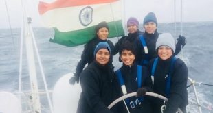 विश्व भ्रमण पर गई भारतीय महिला नौसेनिकों ने लांघा 'समुद्र का एवरेस्ट'