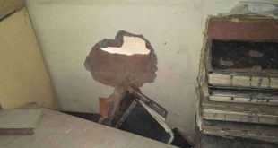 दीवार तोड़कर बैंक में घुसे चोरों ने तोड़ा तिजोरी का हैंडल, चोरी में रहे असफल