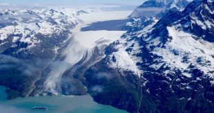 उत्तराखंड में ग्लेशियरों के नीचे आबाद क्षेत्रों को झीलों का खतरा अधिक