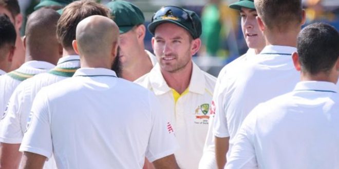 VIDEO : ऑस्ट्रेलिया के नए कप्तान ने क्रिकेट में शुरू की फुटबॉल वाली परंपरा