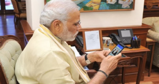 प्रधानमंत्री नरेंद्र मोदी से संपर्क करने के 5 तरीके, फोन नंबर, ई-मेल सबकुछ