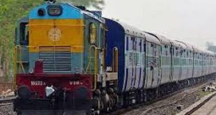 लखनऊ जंक्शन पर ट्रैक से भटकी ट्रेन, कानपुर की जगह पहुँची मुरादाबाद