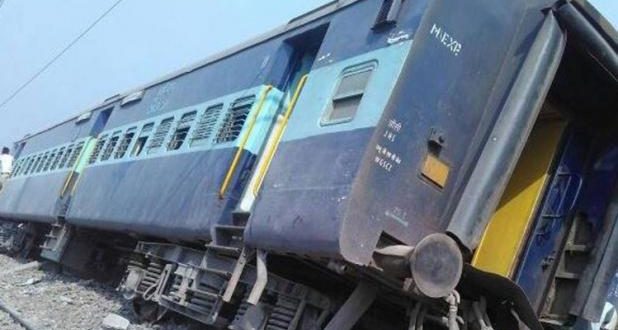 अभी-अभी: भोपाल में हुआ बड़ा ट्रेन हादसा, पैसेंजर के बेपटरी होने से 200 घायल
