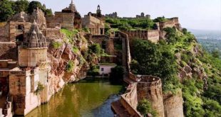 बेहद ही खूबसूरत है राजस्थान का चित्तौड़गढ़ दुर्ग