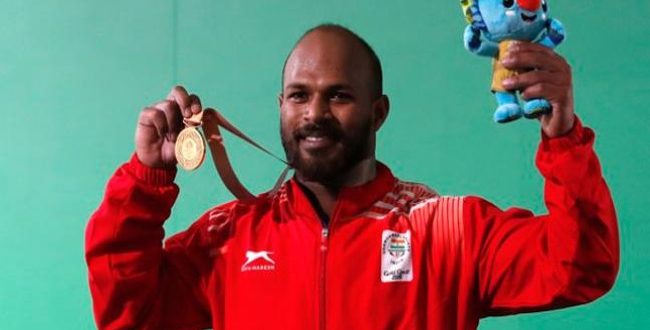 CWG 2018 : सतीश ने दर्द भुलाकर भारत को दिलाया स्वर्ण पदक