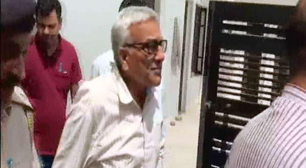 पूर्व मंत्री निर्मल सिंह को गिरफ्तार