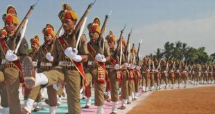 RPF recruitment 2018: रेलवे प्रोटेक्शन फोर्स में 1120 सब इंस्पेक्टर की भर्ती के लिए रजिस्ट्रेशन की प्रक्रिया शुरू हो गई है. इन नौकरियों के लिए इच्छुक और योग्य कैंडिडेट्स ऑफिशियल वेबसाइट constable.rpfonline.org पर 30 जून तक एप्लिकेशन अप्लाई कर सकते हैं. इस साल रेलवे बोर्ड ने 1 लाख से ज्यादा नौकरियां देने का एलान किया है. रेलवे ने कहा है कि साल के अंत तक सारी भर्तियों की प्रक्रिया पूरी कर ली जाएगी. कुल वैकेंसी: 1120 पुरुष कैंडिडेट्स के लिए वैकेंसी- 819 महिला कैंडिडेट्स के लिए वैकेंसी- 301 RPF recruitment 2018: योग्यता एजुकेशन क्वालिफिकेशन- कैंडिडेट भारत की किसी भी मान्यता प्राप्त यूनिवर्सिटी से ग्रेजुएट पास होना चाहिए. आयु सीमा: एप्लिकेशन अप्लाई करने की कैंडिडेट्स की न्यूनतम उम्र 20 साल और अधिकतम उम्र 25 साल होनी चाहिए. रिजर्व कैटेगरी को सरकार के नियमों के मुताबिक ही छूट दी जाएगी. सिलेक्शन प्रोसेस: -सबसे पहले कैंडिडेट्स को कम्प्यूटर बेस्ड रिटेन एग्जाम पास करना होगा. -इसके बाद कैंडिडेट्स का फिजिकल एफिशिएंसी टेस्ट लिया जाएगा. -पहली दोनों प्रक्रिया को पास करने के बाद कैंडिडेट्स का डॉक्यूमेंट वेरिफिकेशन होगा. इस साल रेलवे में ग्रुप C, D और RPF के 1 लाख से ज्यादा पदों पर नियुक्तियां की जाएंगी.