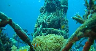 समुद्र के नीचे बना है 5000 साल पुराना मंदिर, स्कूबा डाइविंग करने आते हैं टूरिस्ट
