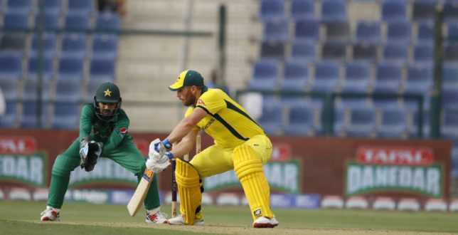 PAKvsAUS: दो शतकों के बावजूद ऑस्ट्रेलिया के खिलाफ लगातार चौथा वनडे मैच हार पाकिस्तान...